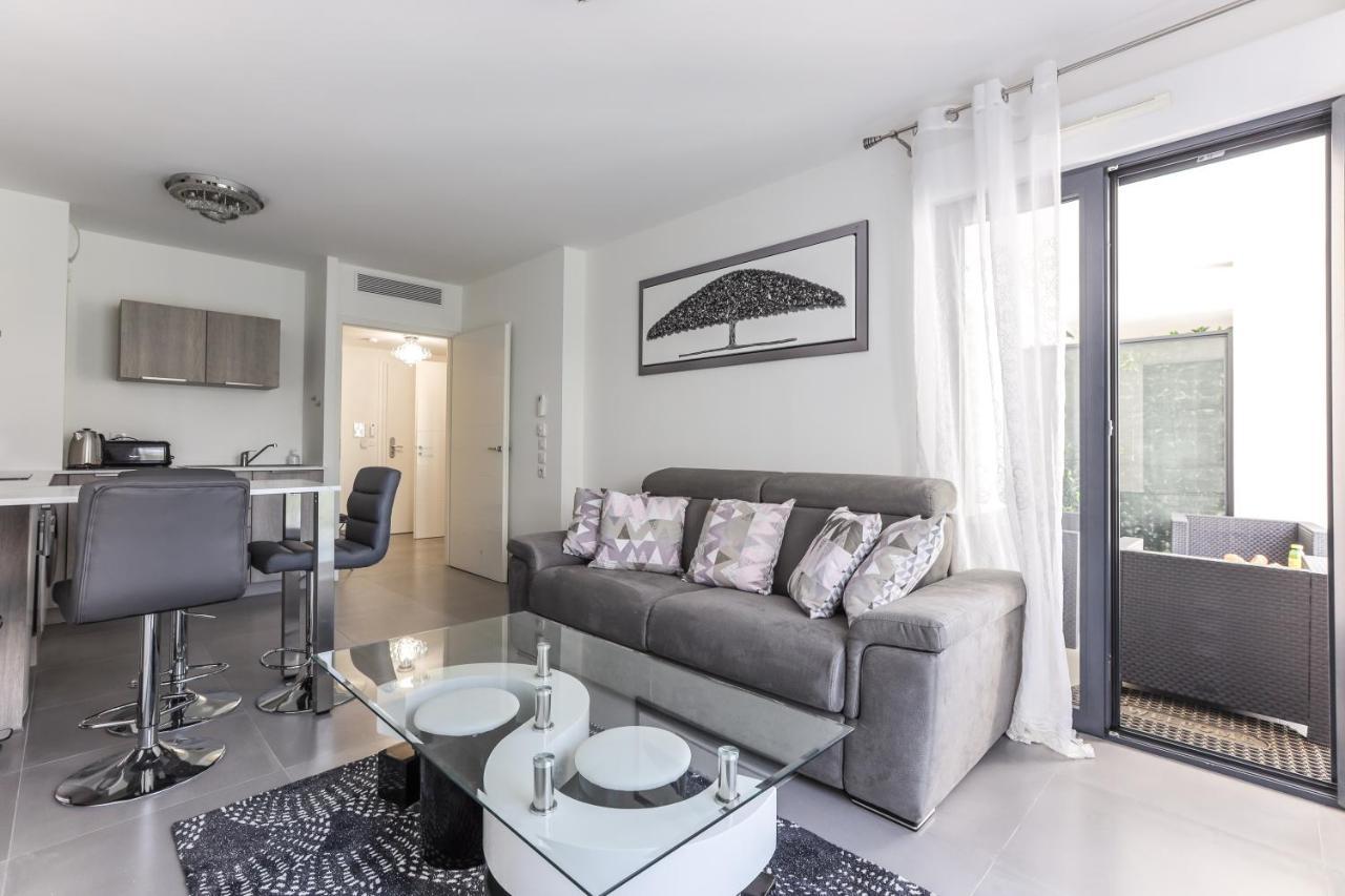 Cannes: Appartement Cosy A 2 Pas De La Croisette Exterior photo